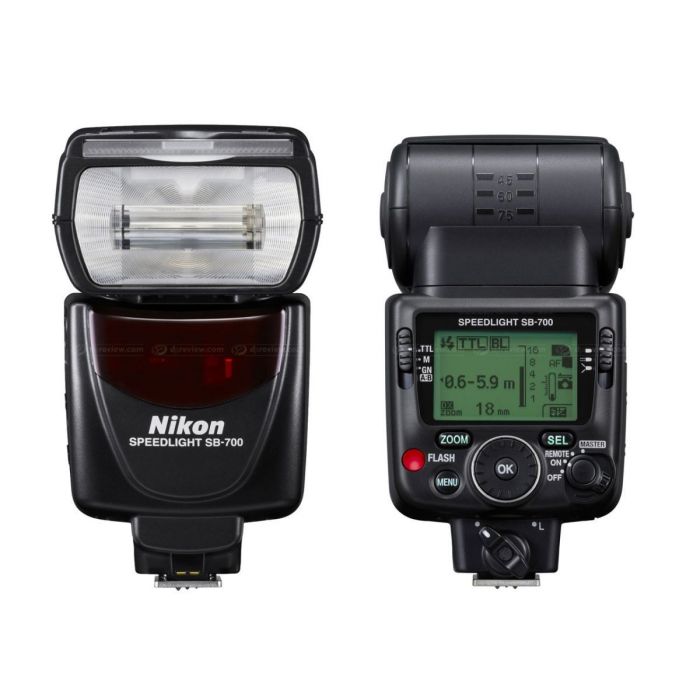 Flash NIKON Speedlight ITTL SB-700 SB 700